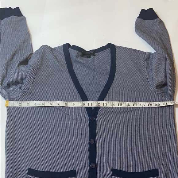 Twenty One Men  Cardigan size large [1220] - Picture 3 of 5